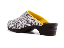 Moofs Zebra