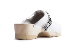 Tjoelup Click-W Cow White
