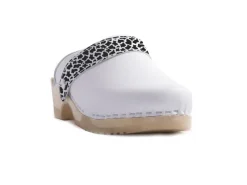 Tjoelup Click-W Cow White